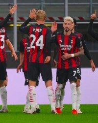  博洛尼亚逼平那不勒斯，卫冕冠军前进步伐受阻