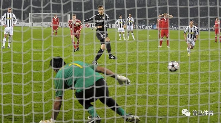  国际米兰主场逆转战胜尤文图斯  